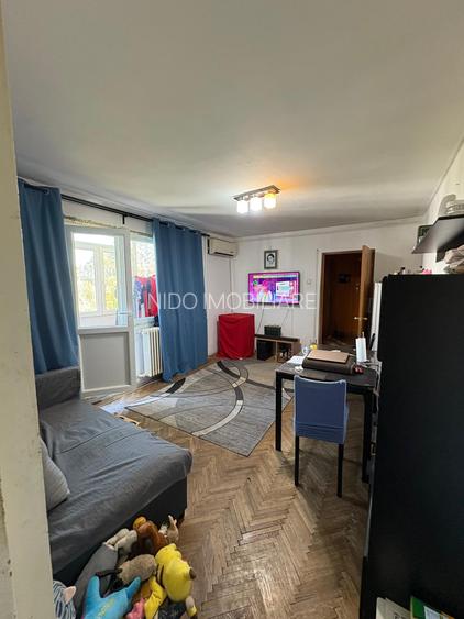 EXCLUSIV - Apartament 3 Camere - Metrou Titan La 5 Minute - 4