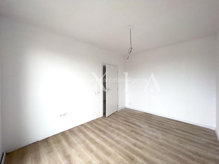 AX671 Chisoda, Finisat La Cheie, Asfalt - 11