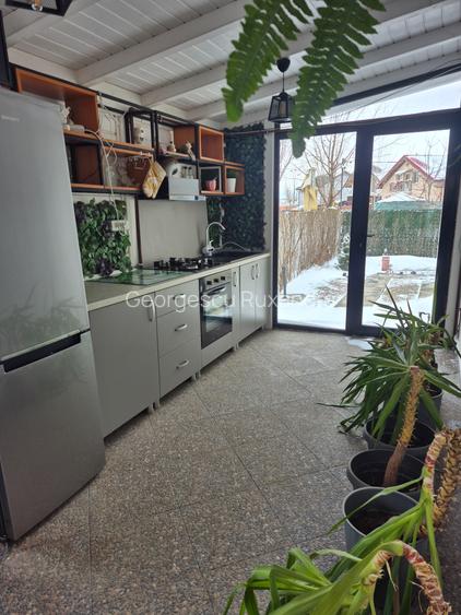 Vila cocheta Tunari zona noua, P+1+M - 20