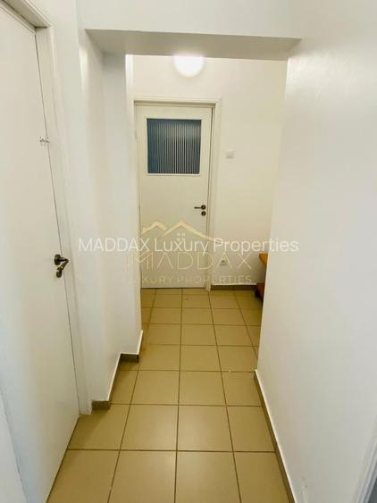 Apartament spațios cu 4 camere, vedere spectaculoasă către Palatul Parlamentului - 24