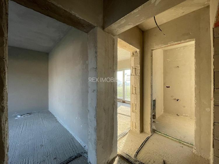 Duplex complet despartit - 3 camere - Mosnita Noua - 6