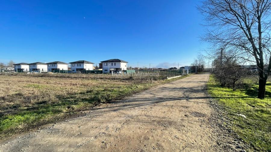 Gulia 1000mp teren intravilan, toate utilitatile - 3