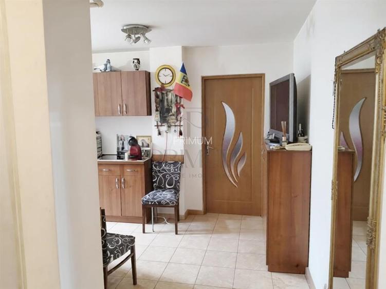 LIPOVEI - 3CAM - 2 BAI - BOXA - CENTRALA PROPRIE - ETAJ 2 - 5