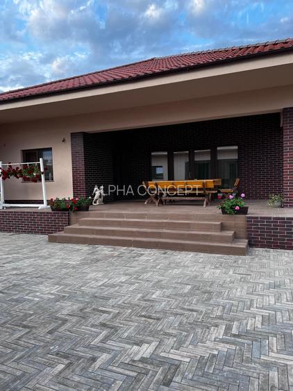 CUMPANA-Central Casa cocheta constructie noua+garaj+panouri fotovoltaice+curte - 7