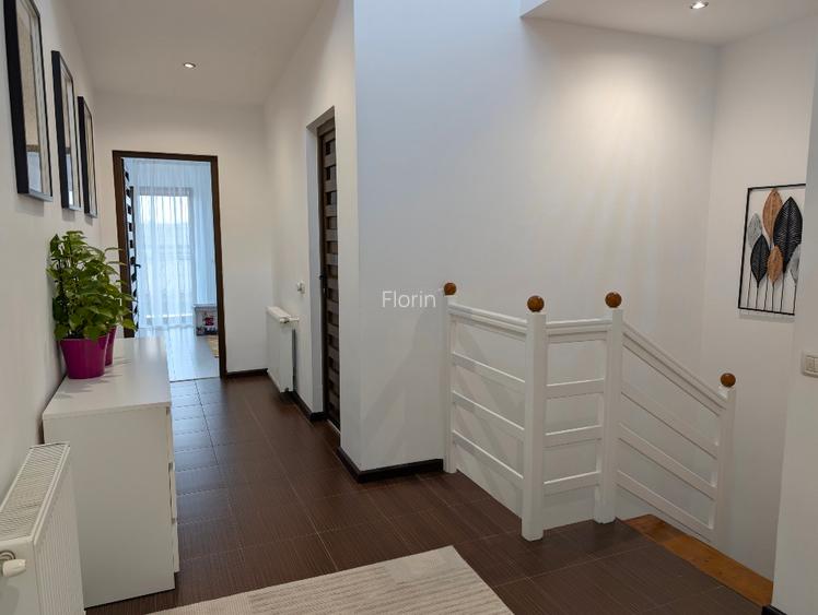 Casă de vânzare P+1, 3 camere decomandate , mobilata  Ovidiu, Constanta, - 13