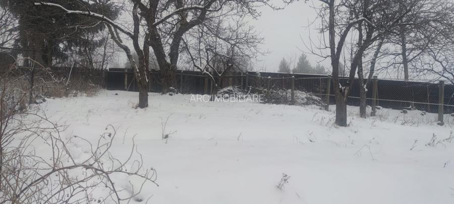 Casa Săcele, poziționată într-o zona linistita și buna - 4