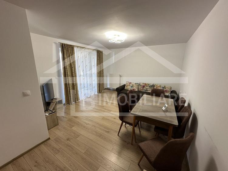 Apartament cu 3 camere, 80mp, parcare, zona Maurer Residence