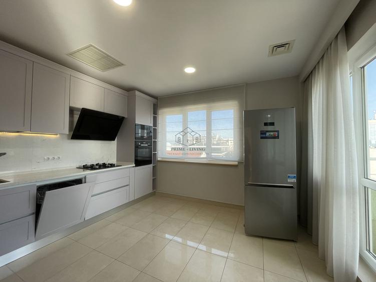 PENTHOUSE SUPERB CU 4 CAMERE LA INCHIRIERE LANGA PARCUL HERATSRAU