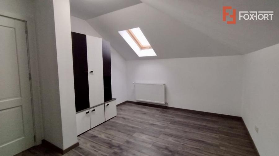 Casa individuala, cu 7 camere, de vanzare in Sacalaz