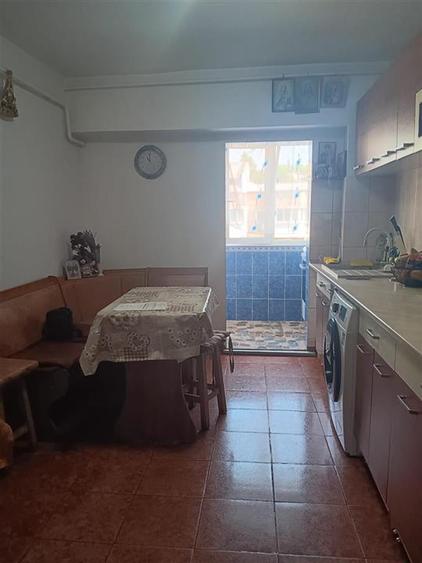 Apartament 3 camere 82mp Pacurari - Petru Poni