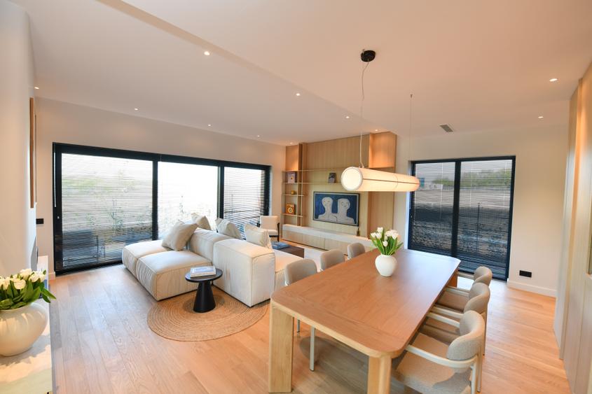 Vila tip duplex, 140mp utili, 3 dormitoare, 355mp teren.