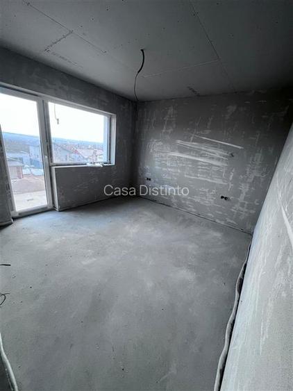Casa cu 4 camere 5 ari teren - 4