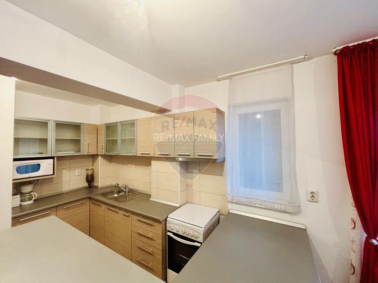 Apartament cu 3 camere de închiriat în zona Nufarul - 2