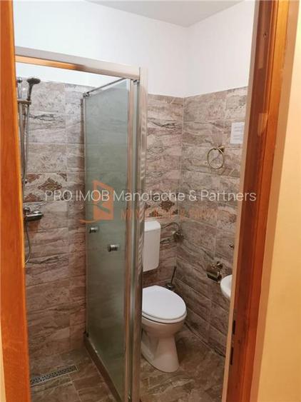 Unitate de cazare 3 stele  P+1 zona 1 Decembrie 1918 - 20