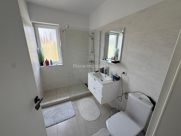 OPORTUNITATE! Apartament cu 2 camere de vânzare | Schit | Parcare + boxă incluse - 2