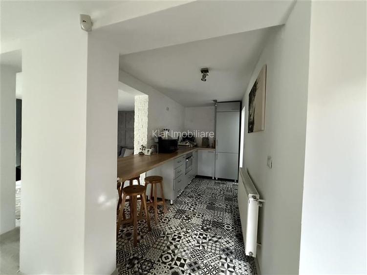 Casa de vacanta cu panorama  spre lac - 3