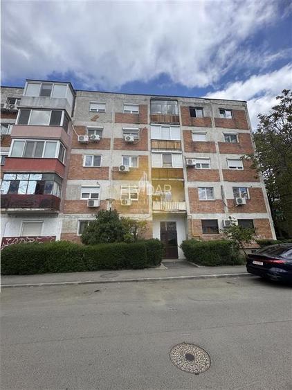 Bucovina - 3 camere, 2 bai , Decomandat - 2