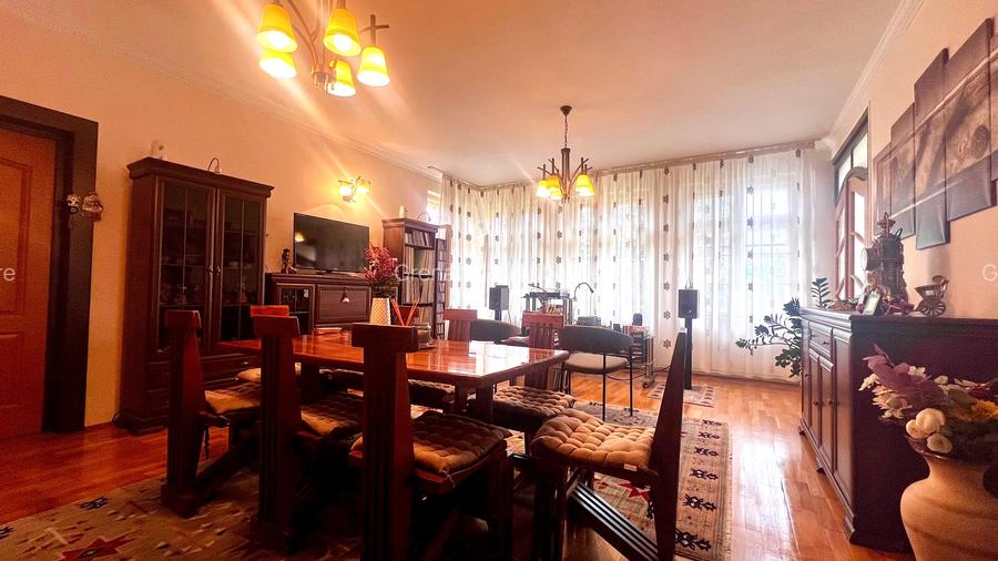 Vila cu 5 Camere și Teren 2183+Clădire pentru Afacere sau Evenimente - 3