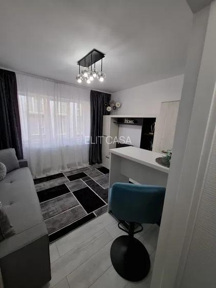 Camera de camin, etajul 2/4, zona Nicolina - 4