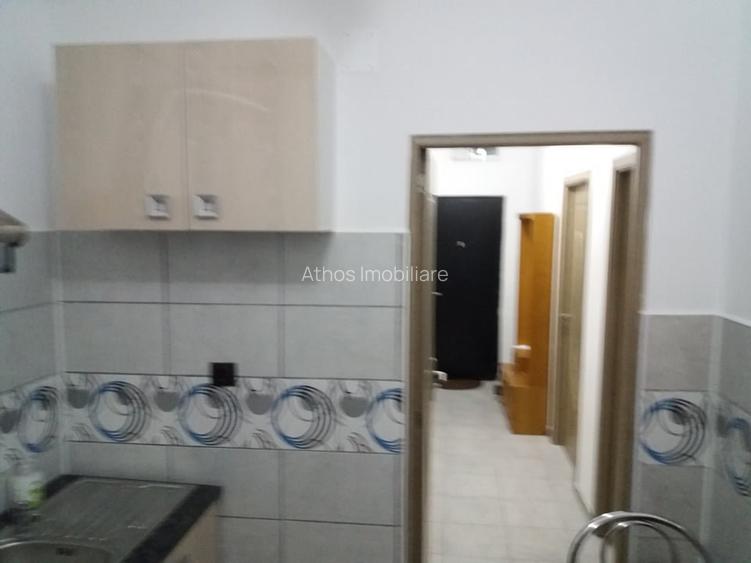 Apartament renovat cu 2 camere decomandate in zona Gara de Nord - 3