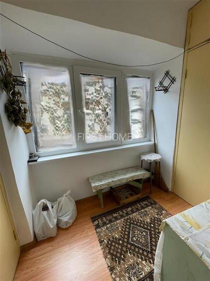 Apartament cu 3 camere, 74mp, etaj 1 , zona Centrala - 10