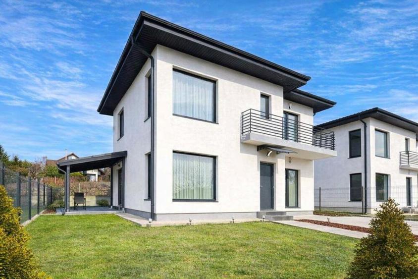 Vila cu 5 camere si 3 bai situata in Bucium - Iasi - 3