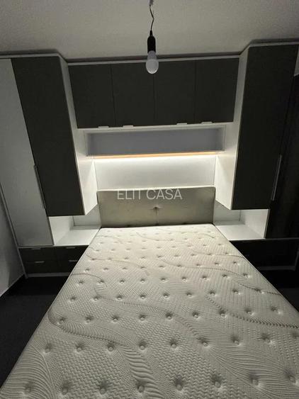 Apartament de 3 camere, decomandat, zona Pacurari - 2