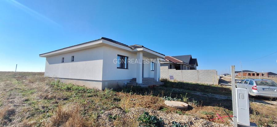 Casa individuala de vanzare, semifinisata, Santandrei - 4