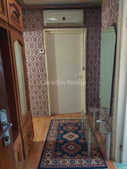Proprietar,  vând apartament 4 camere decomandat central in Timișoara  - 5