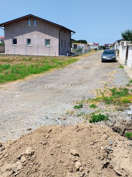 Intravilan 420m2 pe partea dreaptă  - 3