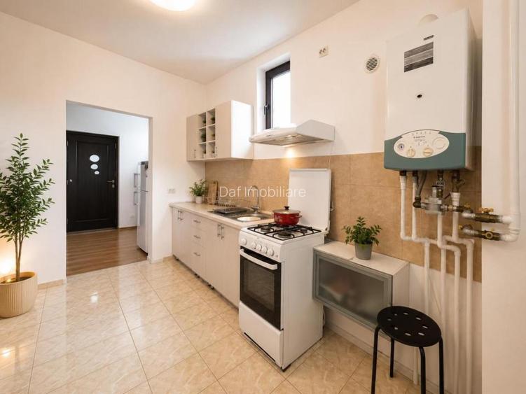 89000 euro-2camere-53mp -Jiului-centrala proprie -bloc 2013 - 3