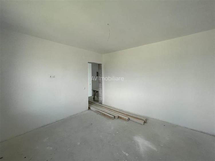 COMISION 0% VANZARE VILA LA CHEIE CIOROGARLA NARCISELOR - TEREN 500 MP - 12