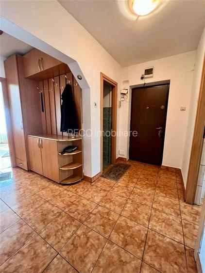 RECO Apartament 3 camere tip D zona Dacia Decebal - 9