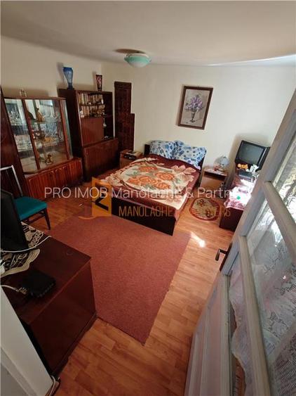 Casa tip parter si teren 1750 mp in zona Transilvaniei - 2