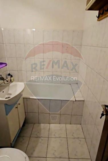 GARSONIERA  de vanzare- decomandata Lic. Informatica  - Brasov! - 11