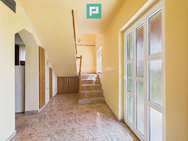 Vilă cochetă 4 camere P+M în Munar - 2