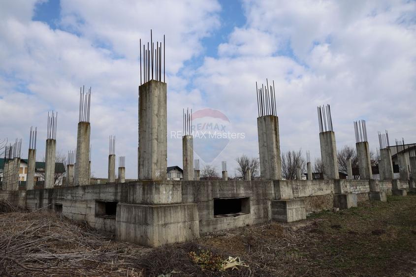 Teren intravilan de vânzare în Scheia – oportunitate excelentă pentru - 11