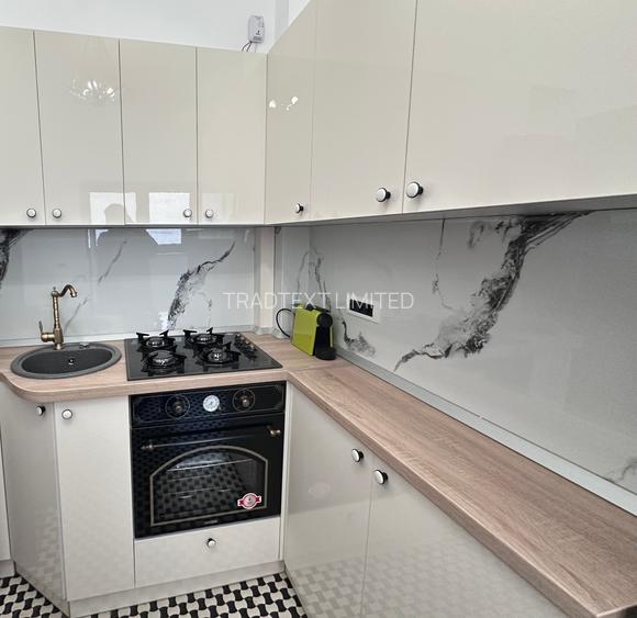 Etajul 1 în vila interbelică.5 camere. - 2