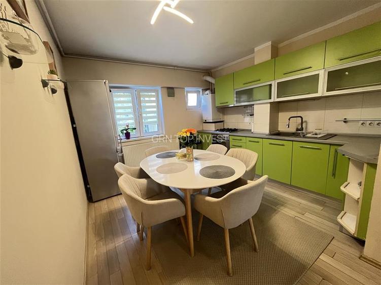 Apartament 3 camere decomandat 2 bai si balcon Bld Milea - 7