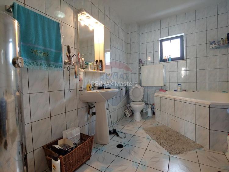 Casa / Vila de vanzare cu teren intravilan 1200 mp-Zvoristea, Suceava - 51