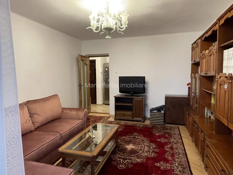 2 cam. etaj 3, 50 mp, mobilat+utlat, str. Primaverii - 7