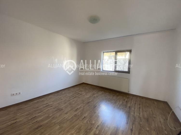 VALU LUI TRAIAN(COD 07) -Casa P+M 5 camere cu teren de 300 mp - 11