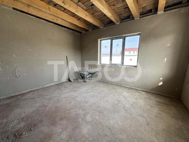 Casa individuala pe un singur nivel cu 3 camere teren 300 mp Cristian - 4