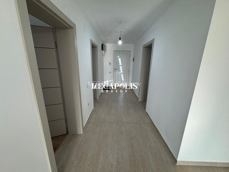 Vanzare Casa pe Parter  4 Camere  Brașov în Cartierul izvor - 12