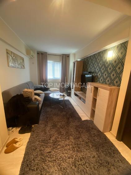 3 DECOMANDATE etajul 3, mobilat si utilat, toate imbunatatirile, PTTR - 3