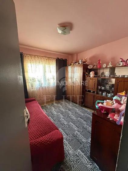 Apartament 4 camere în zona PIATA FLORA - 4
