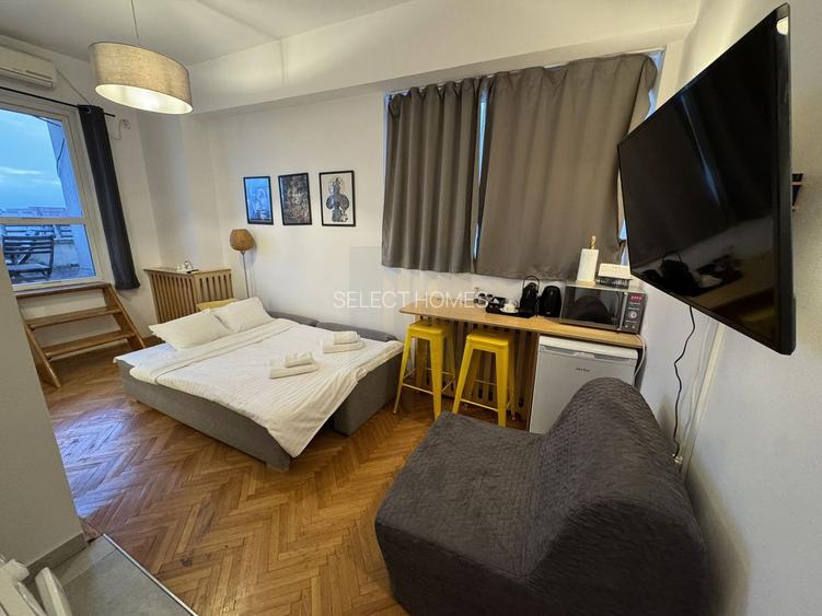 Garsoniera cu terasa de vanzare in *Piata Unirii* - 3