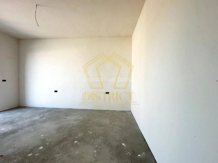 Duplex superb cu 5 camere despartit prin garaj | Dumbravita - 9