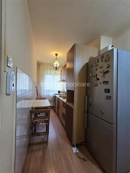 Apartament 2 camere,parter,Borsecului,zona Velenta,Oradea - 2