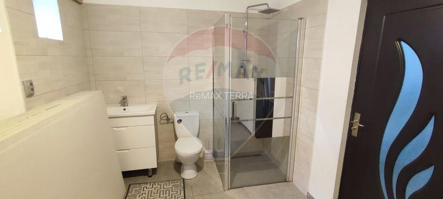 CASĂ DE VÂNZARE cu spatiu comercial in Baia Mare - 11